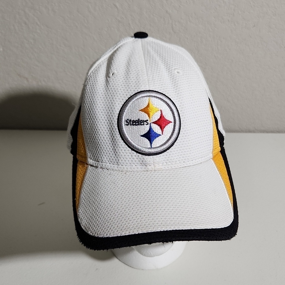 Steelers Circle Hat NFL Mens Fitted small med distressing New Era field training